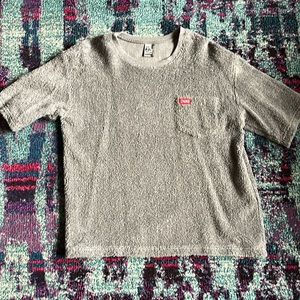 Men’s CHUMS textured shirt.